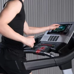 BH Fitness F9R TFT Treadmill -Work Out bh g6520tft 004