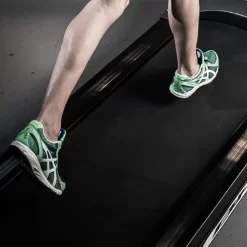 BH Fitness Pioneer R9 TFT Treadmill -Work Out g6587tft kp4 texto