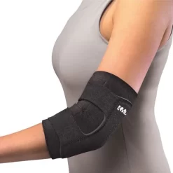 Mueller Neoprene Elbow Support Black