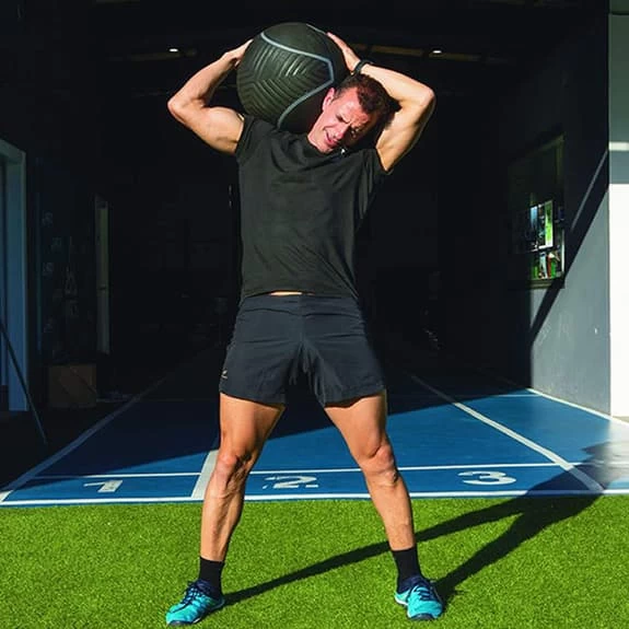 Trendingfit Monster Top Grade Rubber 45 Kg Medicine Ball Dark Green 2 Trendingfit Monster Top Grade Rubber 45 Kg Medicine Ball Dark Green - Image 2